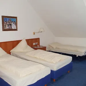 2* Hotel Vier Jahreszeiten